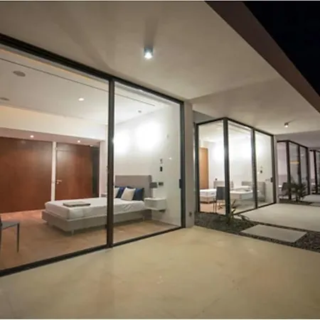 Sleeps 12 Pool Air Con Wifi * Benfarras