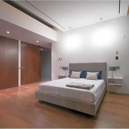 Sleeps 12 Pool Air Con Wifi *